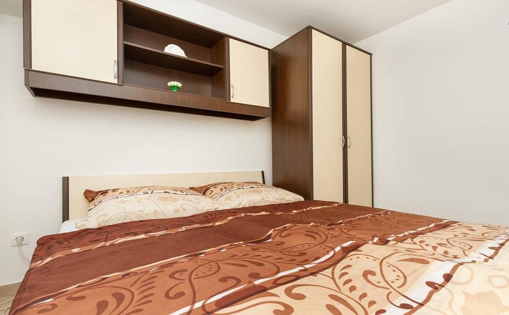 Apartments Mali Raj Vranjic Exterior photo